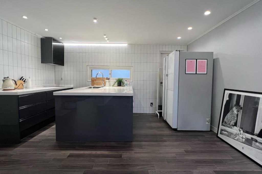 Hongdae 3Bedroom Apartment #14 ソウル特別市 エクステリア 写真
